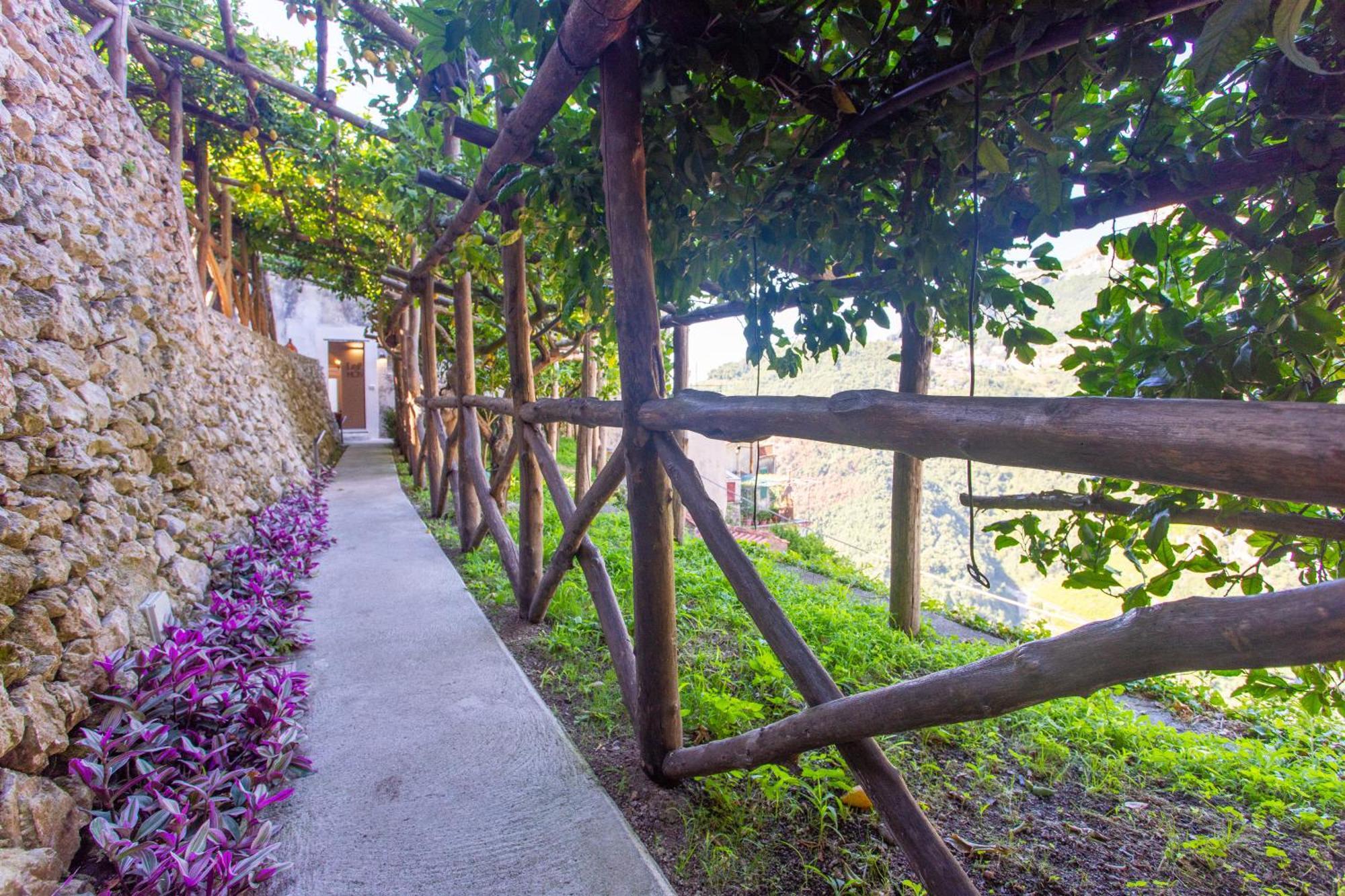 Poggio Angelarosa: Lemon Garden Stay&Relax Scala Exterior photo